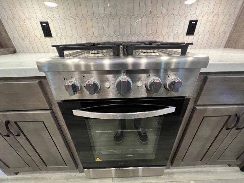 2022 Forest River 2022 Forest River Cedar Creek - thumbnail 26