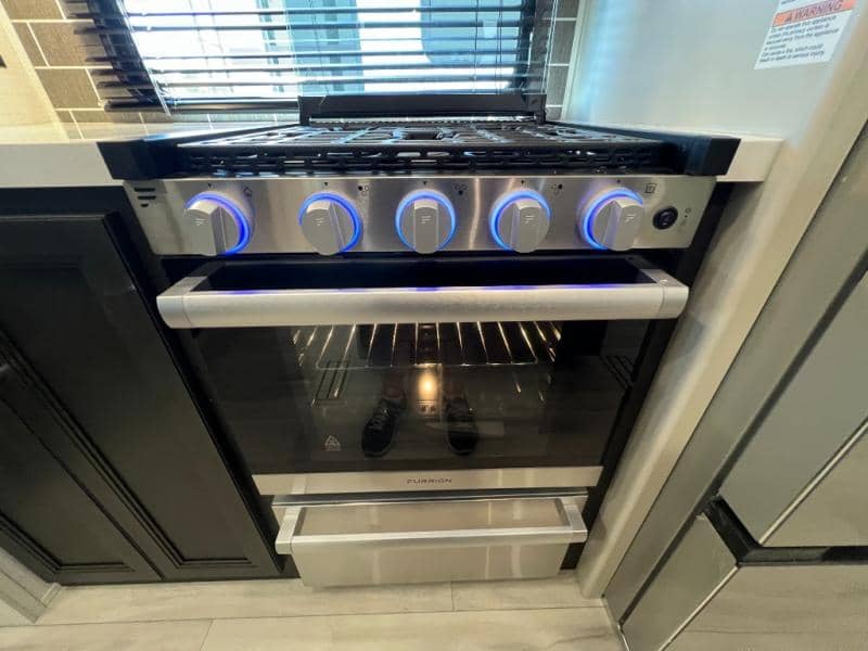 2025 Keystone RV 2025 Keystone RV Alpine Avalanche Edition - thumbnail 30