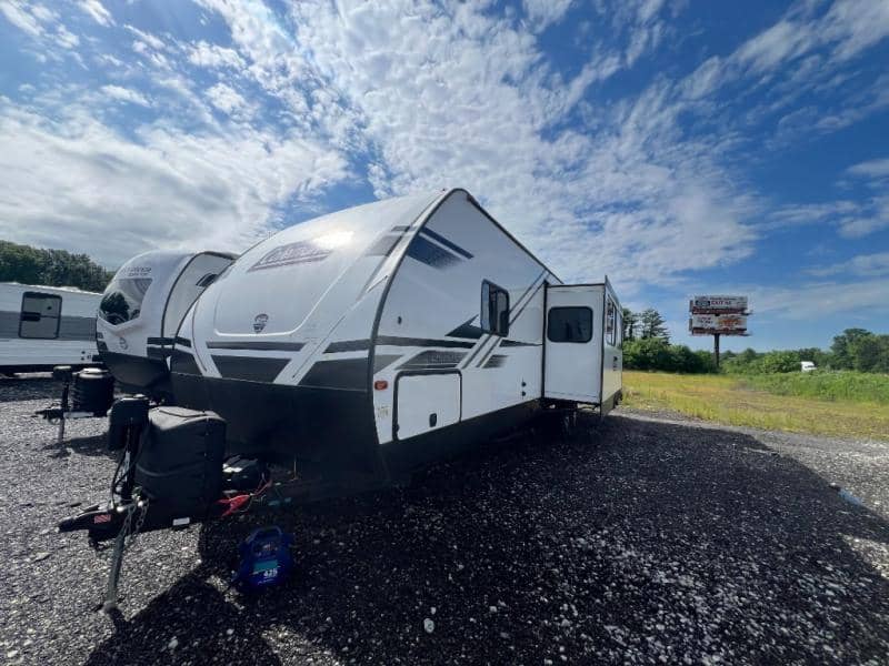 2022 Dutchmen 2022 Dutchmen Coleman Light - thumbnail 3