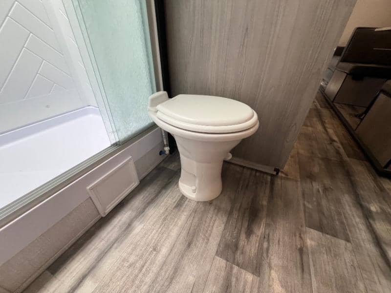 2022 Dutchmen 2022 Dutchmen Coleman Light - thumbnail 37