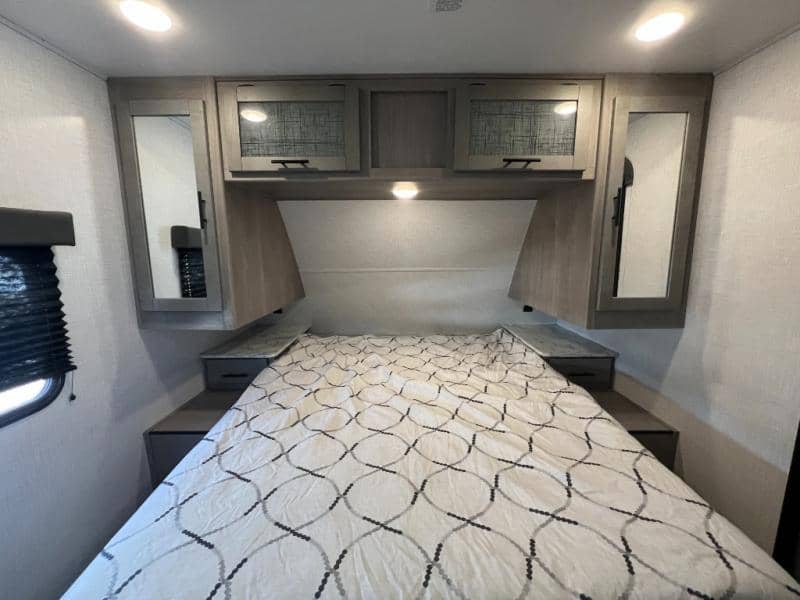 2022 Dutchmen 2022 Dutchmen Coleman Light - thumbnail 40