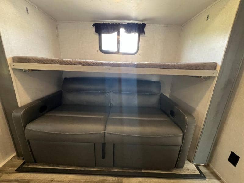 2022 Dutchmen 2022 Dutchmen Coleman Light - thumbnail 43