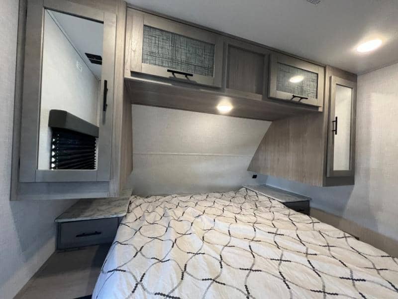 2022 Dutchmen 2022 Dutchmen Coleman Light - thumbnail 45