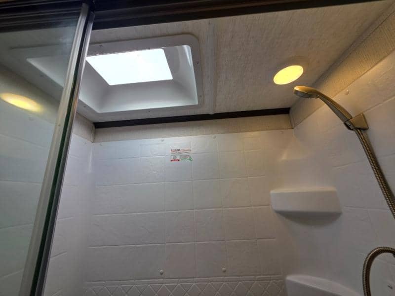 2024 Keystone RV 2024 Keystone RV Cougar - thumbnail 51