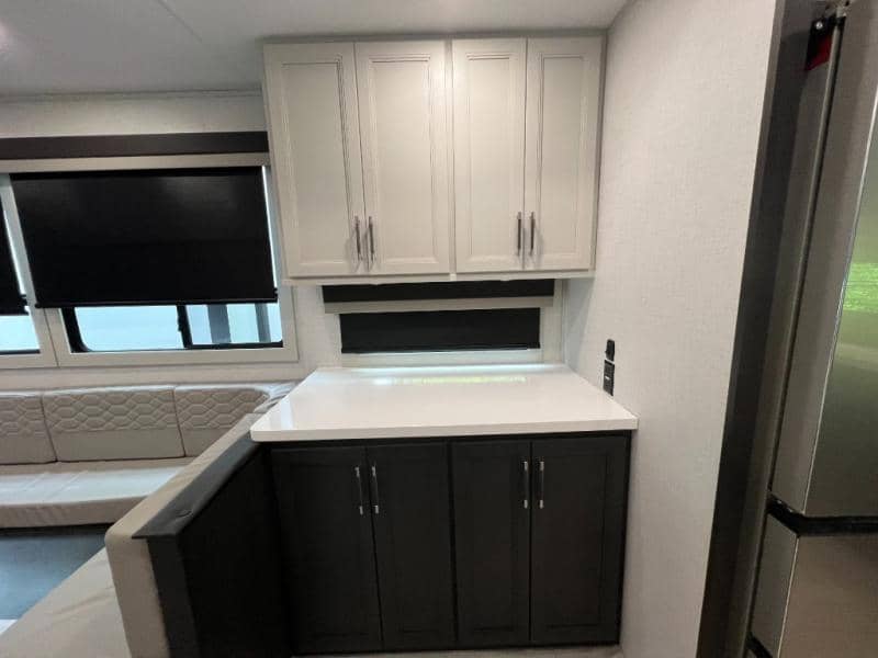 2025 Keystone RV 2025 Keystone RV Alpine Avalanche Edition - thumbnail 23