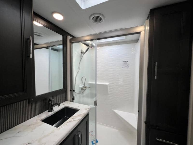 2025 Keystone RV 2025 Keystone RV Alpine Avalanche Edition - thumbnail 43