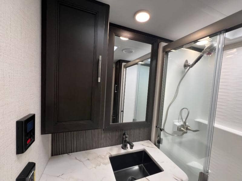 2025 Keystone RV 2025 Keystone RV Alpine Avalanche Edition - thumbnail 50