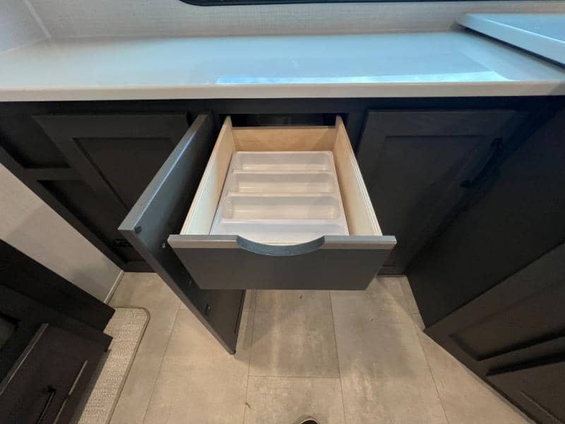 2025 Forest River 2025 Forest River Rockwood Ultra Lite - thumbnail 23