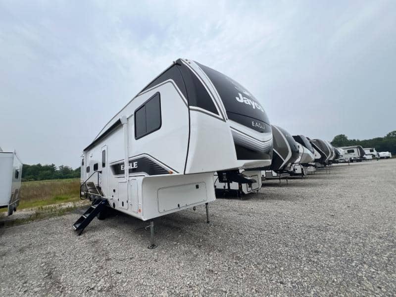 2026 Jayco 2026 Jayco Eagle HT - thumbnail 3