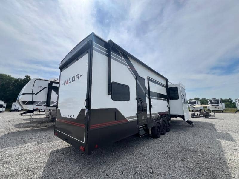 2026 Alliance RV 2026 Alliance RV Valor - thumbnail 11