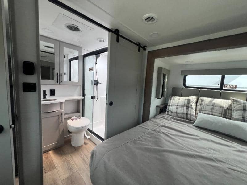 2026 Alliance RV 2026 Alliance RV Valor - thumbnail 61