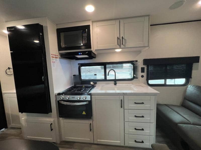 2026 Jayco 2026 Jayco Jay Flight SLX - thumbnail 15