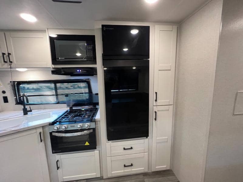 2026 Jayco 2026 Jayco Jay Flight SLX - thumbnail 25