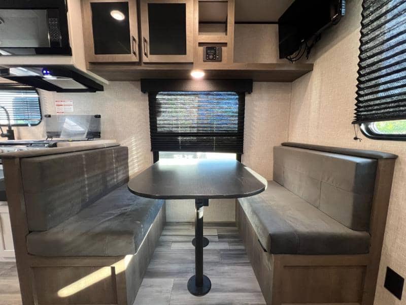 2024 Jayco 2024 Jayco Jay Flight SLX - thumbnail 18