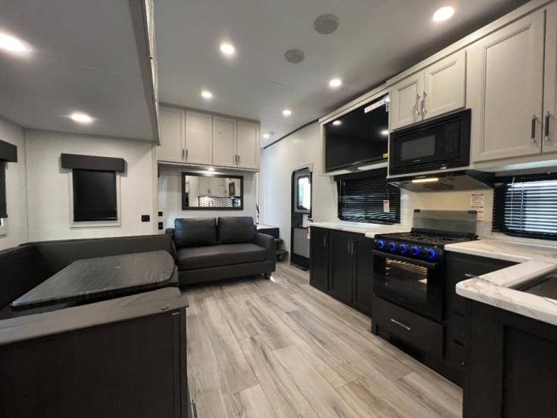 2026 Keystone RV 2026 Keystone RV Arcadia Super Lite - thumbnail 17