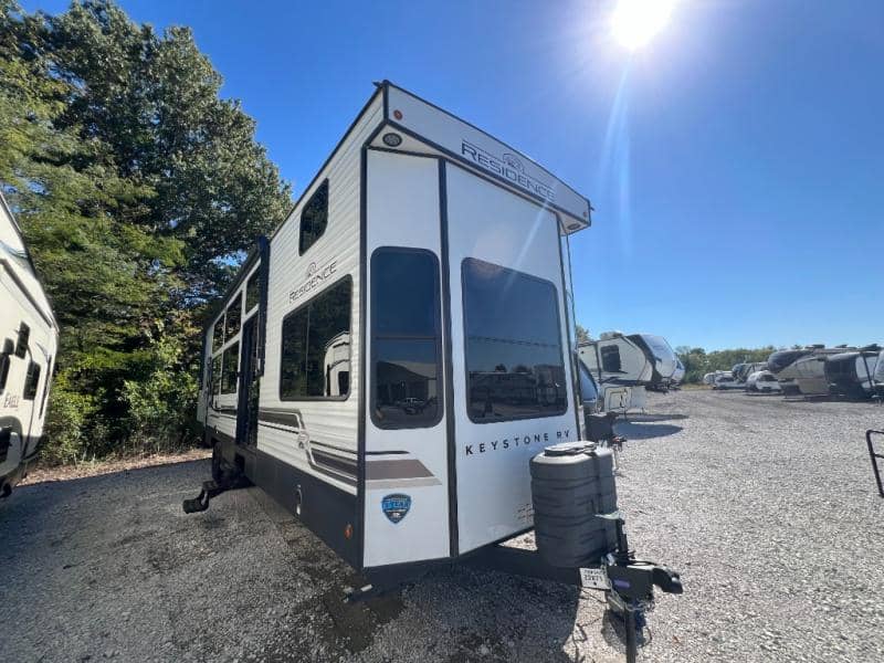 2025 Keystone RV 2025 Keystone RV Residence - thumbnail 3