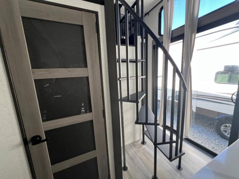 2025 Keystone RV 2025 Keystone RV Residence - thumbnail 17