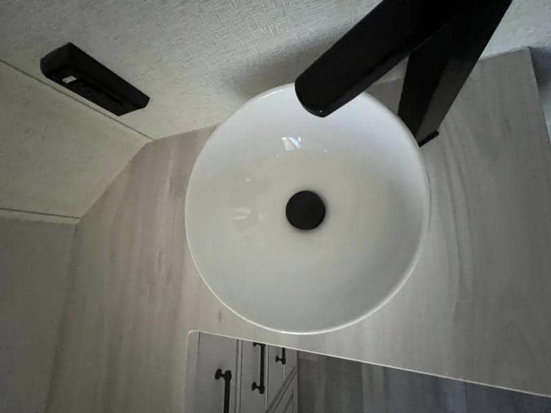 2025 Keystone RV 2025 Keystone RV Residence - thumbnail 35