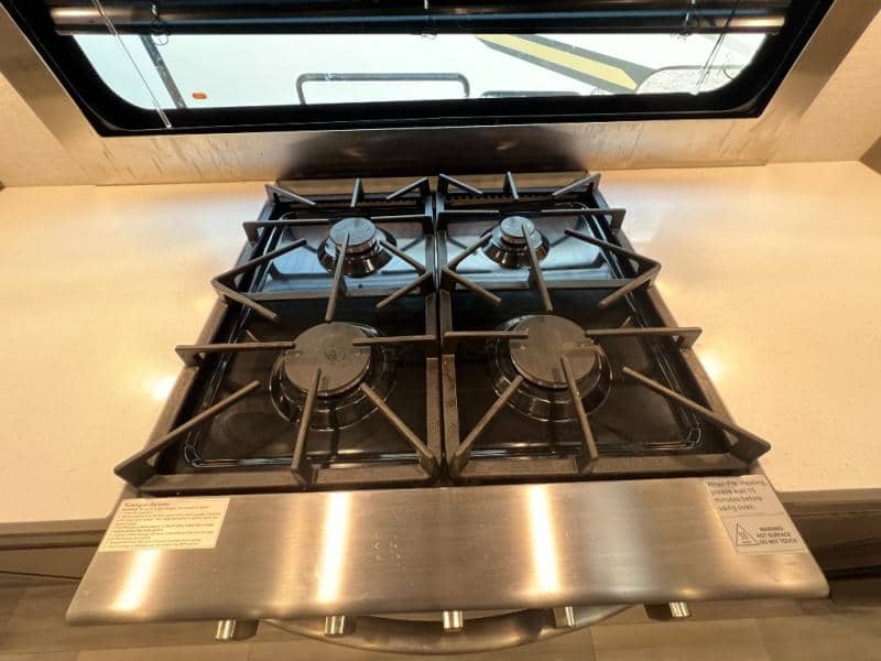 2023 Grand Design 2023 Grand Design Solitude - thumbnail 24