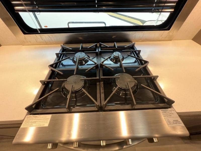 2023 Grand Design 2023 Grand Design Solitude - thumbnail 25