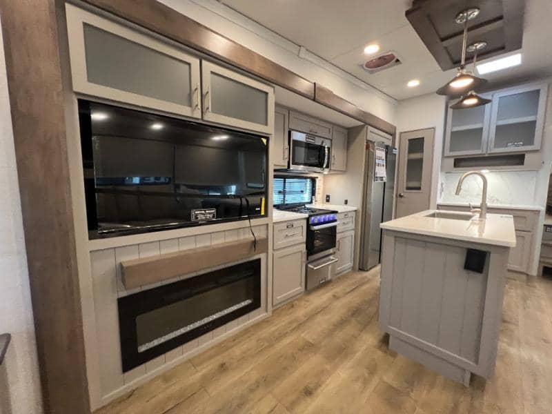 2026 Alliance RV 2026 Alliance RV Avenue - thumbnail 18