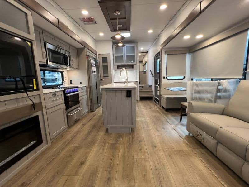 2026 Alliance RV 2026 Alliance RV Avenue - thumbnail 19