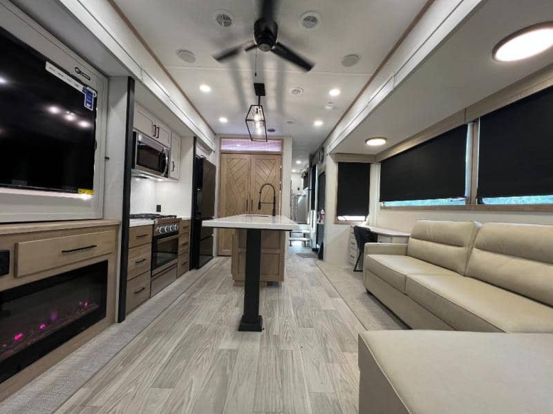 2026 Forest River 2026 Forest River Sandpiper - thumbnail 17