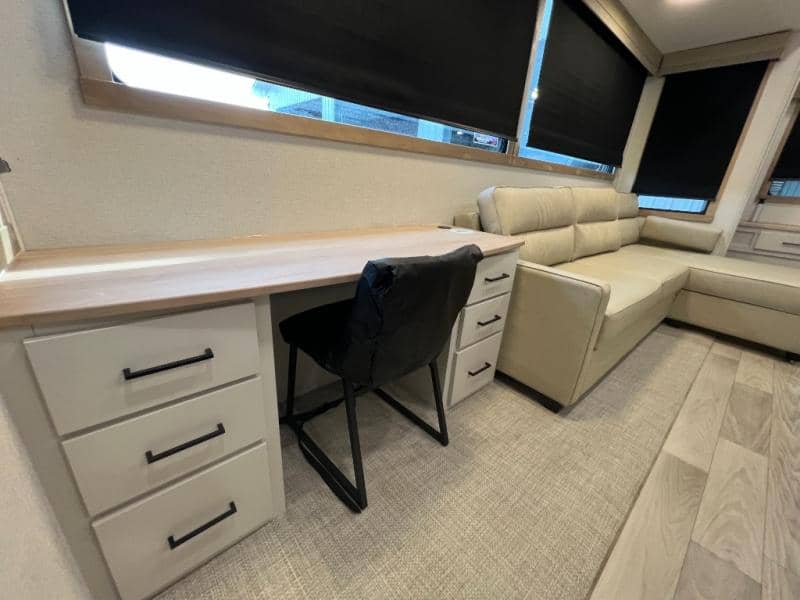 2026 Forest River 2026 Forest River Sandpiper - thumbnail 37