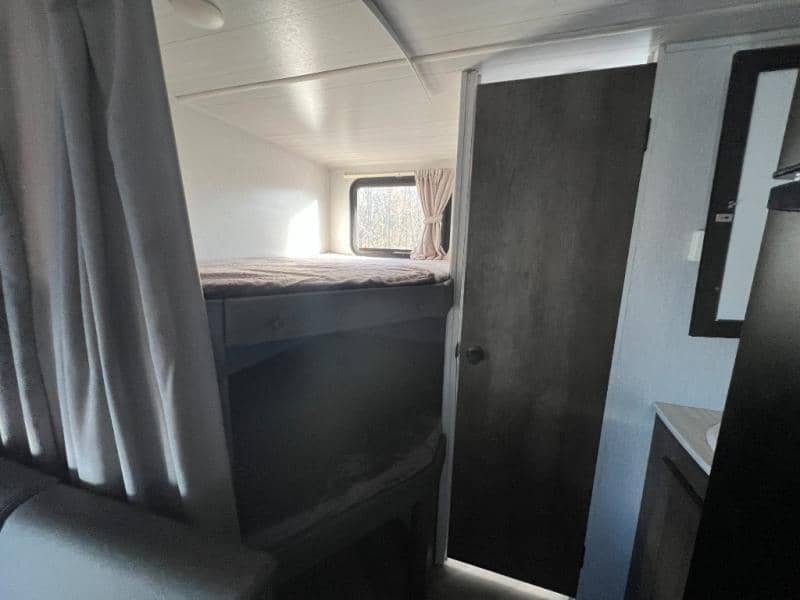 2022 Forest River 2022 Forest River Salem Cruise Lite - thumbnail 27