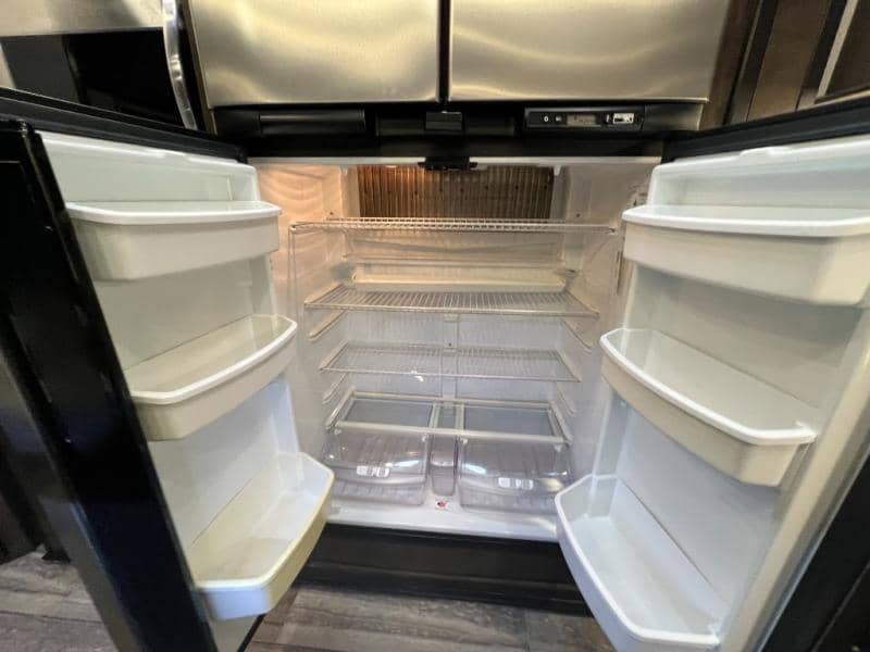 2022 Dutchmen 2022 Dutchmen Voltage - thumbnail 20