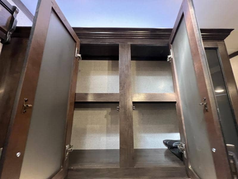 2022 Dutchmen 2022 Dutchmen Voltage - thumbnail 23