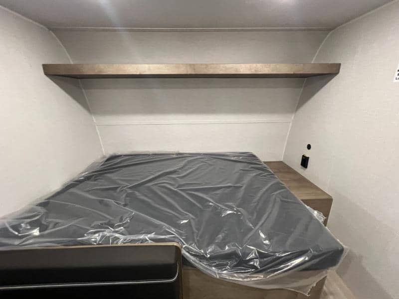 2026 Keystone RV 2026 Keystone RV Springdale Mini - thumbnail 11