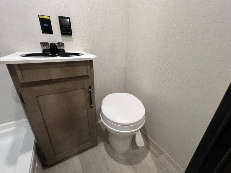 2026 Keystone RV 2026 Keystone RV Springdale Mini - thumbnail 25