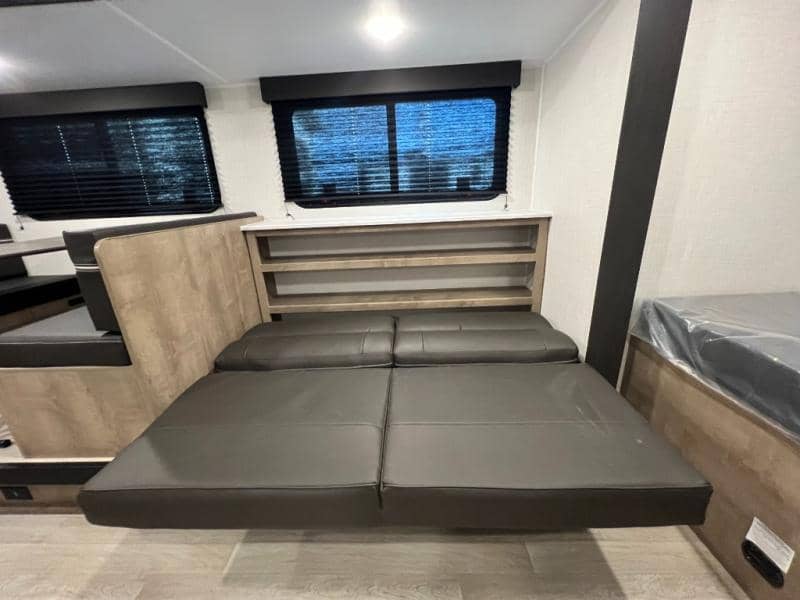 2026 Keystone RV 2026 Keystone RV Springdale Mini - thumbnail 12