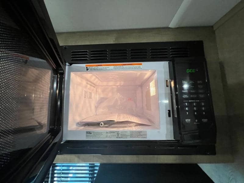 2026 Keystone RV 2026 Keystone RV Springdale Mini - thumbnail 23