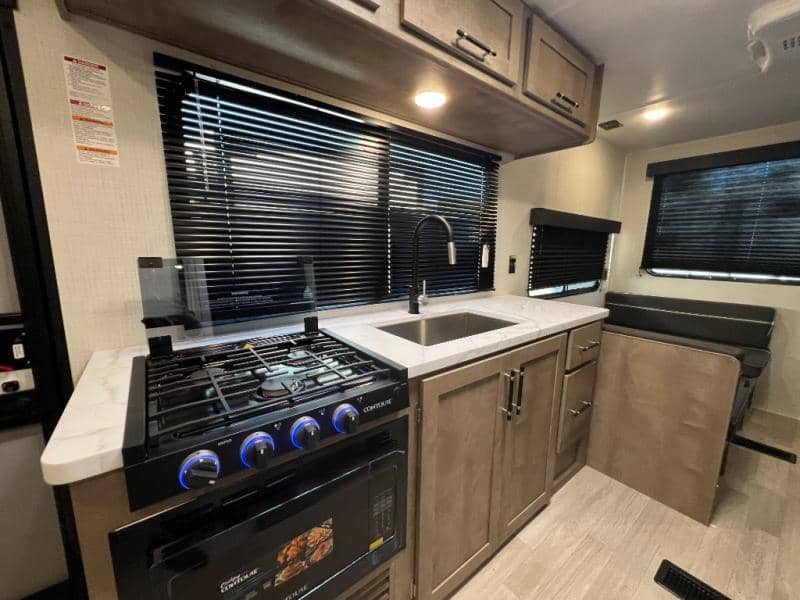 2026 Keystone RV 2026 Keystone RV Springdale Classic - thumbnail 18