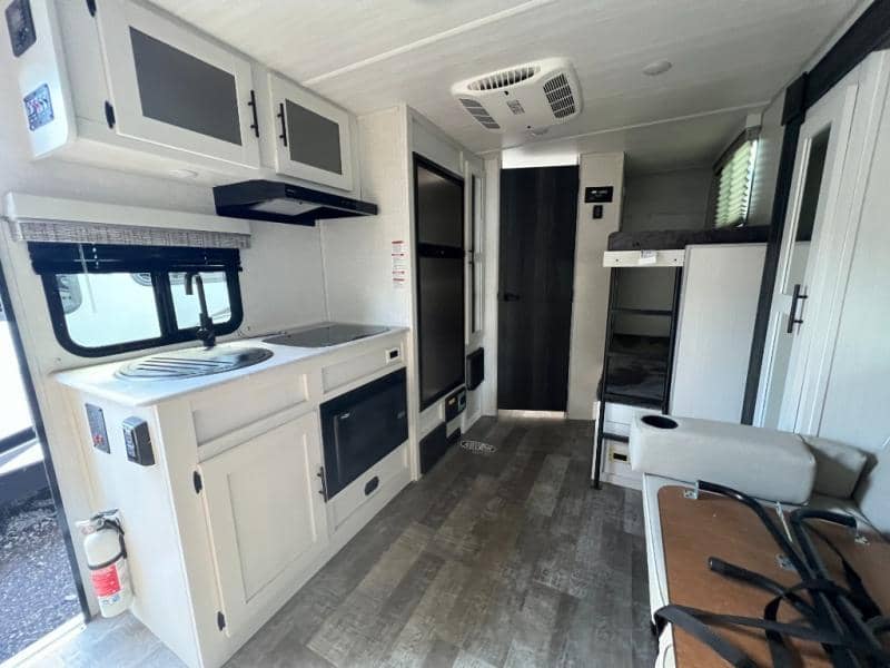 2022 Forest River 2022 Forest River R-Pod - thumbnail 16