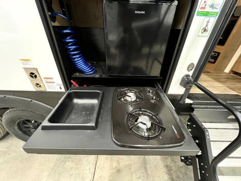 2024 Forest River 2024 Forest River Cherokee Grey Wolf - thumbnail 11