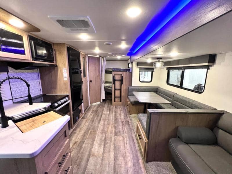 2024 Forest River 2024 Forest River Cherokee Grey Wolf - thumbnail 14