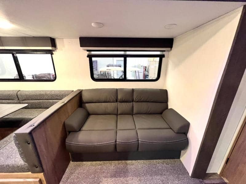 2024 Forest River 2024 Forest River Cherokee Grey Wolf - thumbnail 30