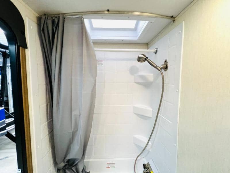 2024 Forest River 2024 Forest River Cherokee Grey Wolf - thumbnail 36