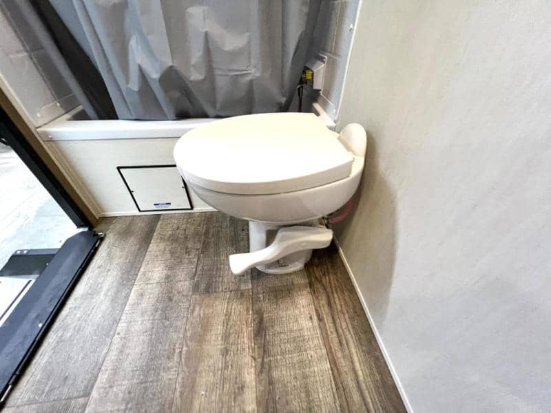 2024 Forest River 2024 Forest River Cherokee Grey Wolf - thumbnail 37