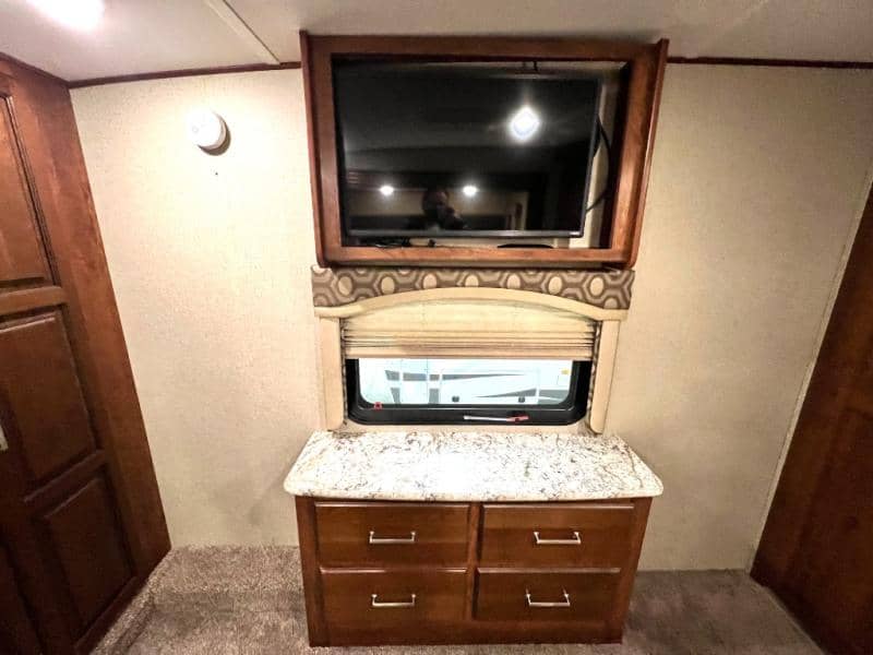 2018 Keystone RV 2018 Keystone RV Avalanche - thumbnail 47