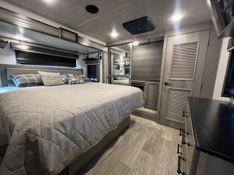 2022 Keystone RV 2022 Keystone RV Montana - thumbnail 52