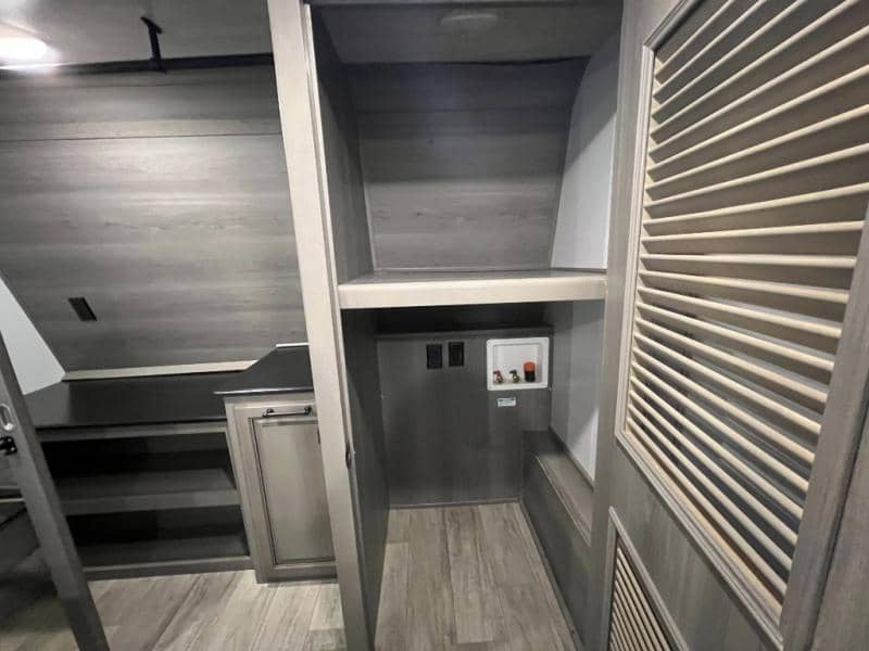 2022 Keystone RV 2022 Keystone RV Montana - thumbnail 55