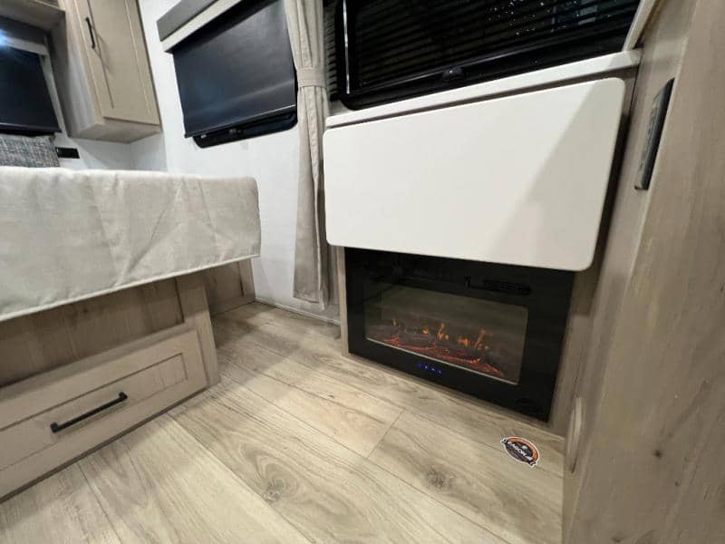 2026 Forest River 2026 Forest River Rockwood Mini Lite - thumbnail 15