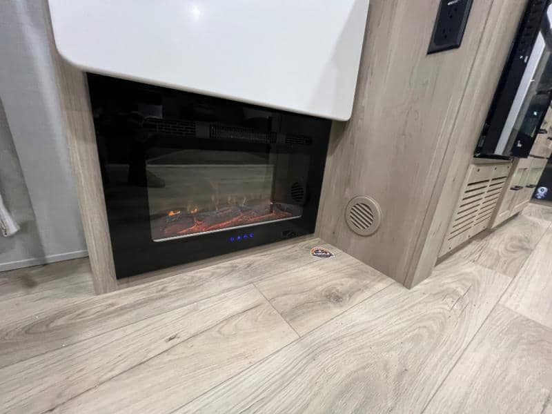 2026 Forest River 2026 Forest River Rockwood Mini Lite - thumbnail 22