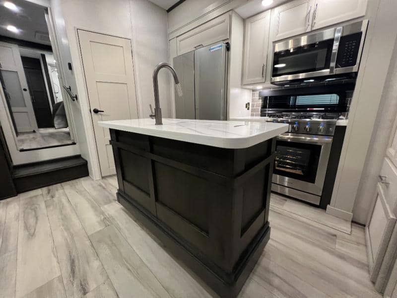 2026 Keystone RV 2026 Keystone RV Alpine - thumbnail 23