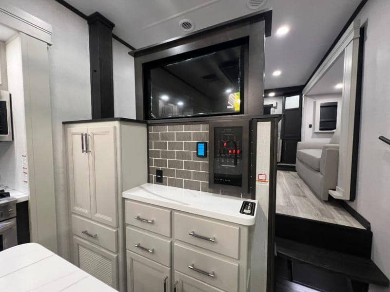 2026 Keystone RV 2026 Keystone RV Alpine - thumbnail 24