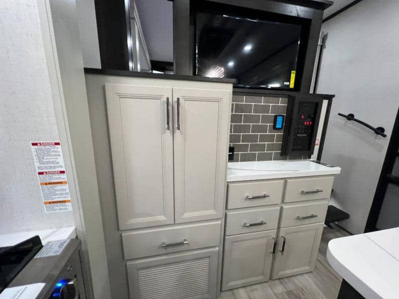 2026 Keystone RV 2026 Keystone RV Alpine - thumbnail 27